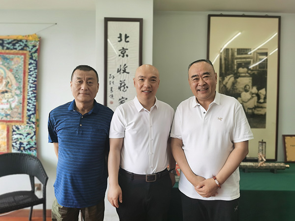 巨匠丹青书画院执行院长拜访北京收藏家协会