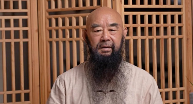  中国禅体书法第一人释德景大师到访集艺网